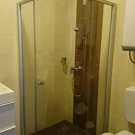 Casa de hóspedes Corner 3*