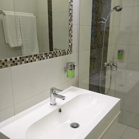 Corner Vendeghaz Penzion Veszprém