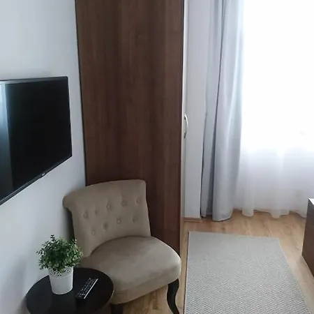 Πανσιόν Corner Vendeghaz