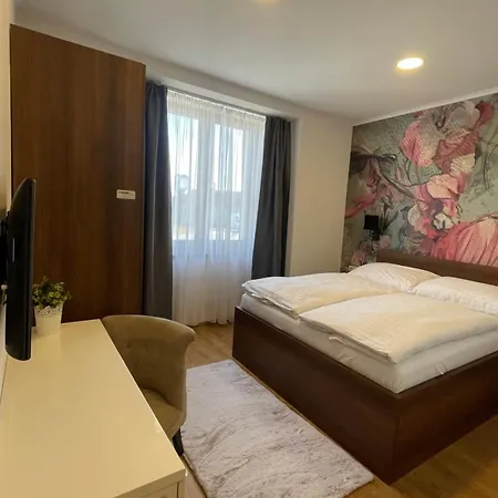 Πανσιόν Corner Vendeghaz Veszprém