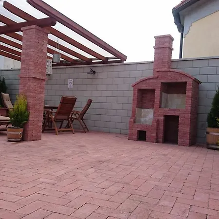 Corner Vendeghaz Gasthof 3*