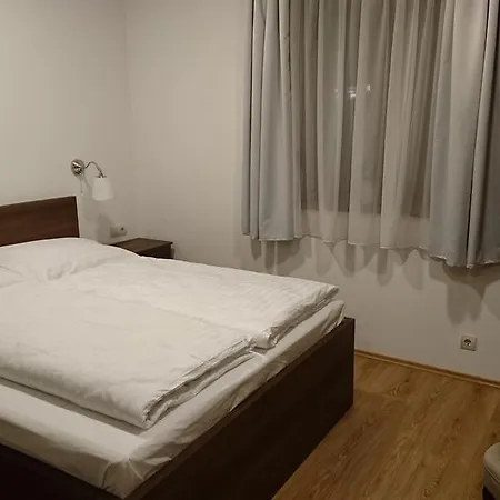 Casa de hóspedes Corner 3*